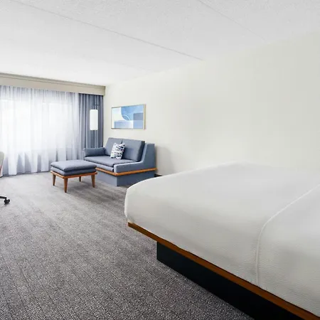 Courtyard Chicago Midway Airport Hotel Bedford Park Exterior photo