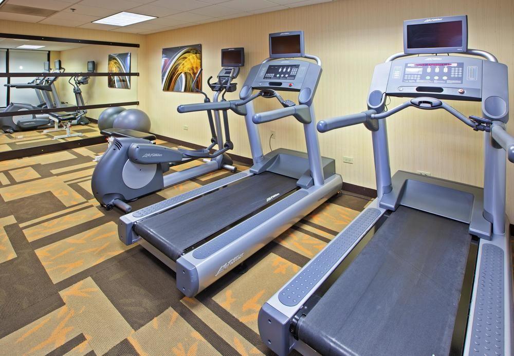 Courtyard Chicago Midway Airport 3* Bedford Park
