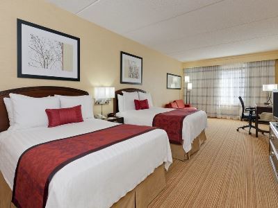 Courtyard Chicago Midway Airport Hotel Bedford Park
